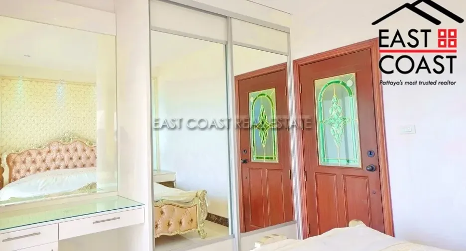 For rent 2 bedrooms condo in Bang Lamung, Chonburi
