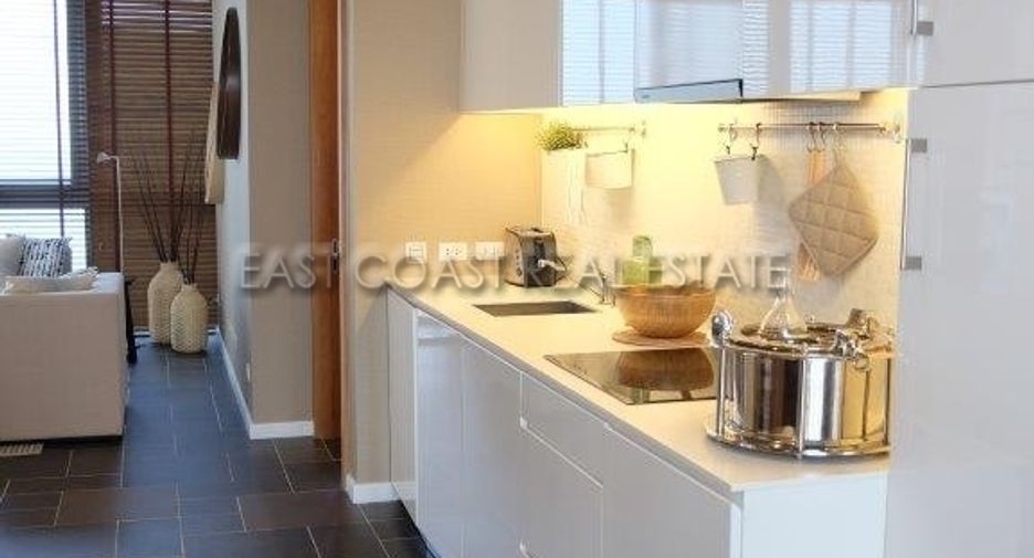 For rent 2 bedrooms condo in North Pattaya, Pattaya