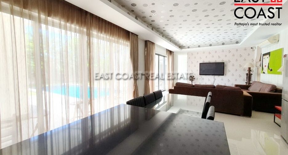 For rent 3 bedrooms house in East Pattaya, Pattaya