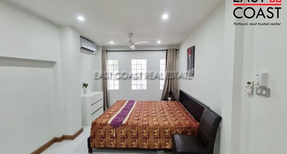 For rent 6 bedrooms house in East Pattaya, Pattaya