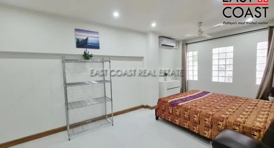 For rent 6 bedrooms house in Bang Lamung, Chonburi