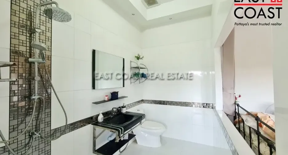 For rent 6 bedrooms house in Bang Lamung, Chonburi