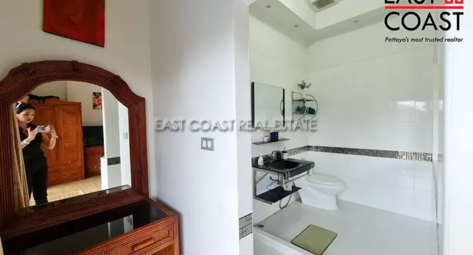 For rent 6 bedrooms house in Bang Lamung, Chonburi