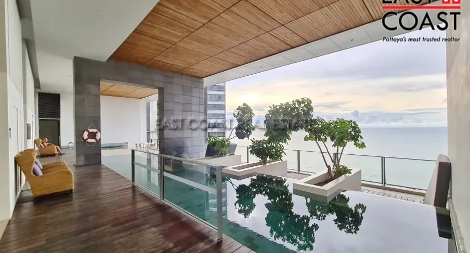 For rent 2 bedrooms condo in Bang Lamung, Chonburi