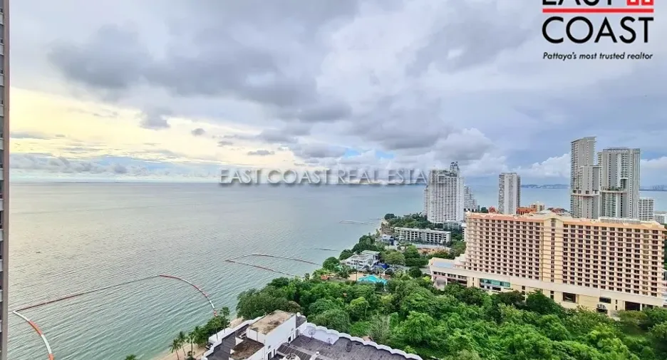 For rent 2 bedrooms condo in Bang Lamung, Chonburi