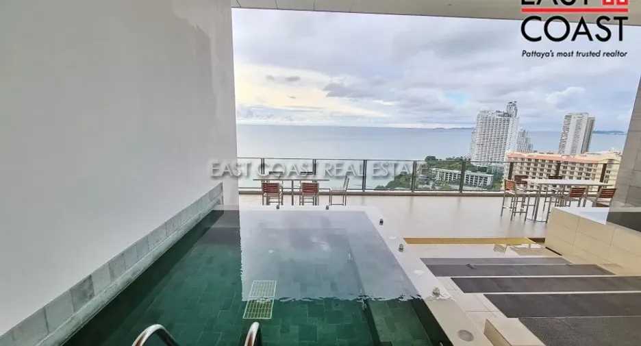 For rent 2 bedrooms condo in Bang Lamung, Chonburi