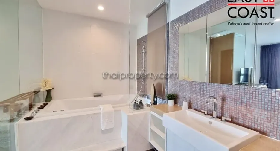 For rent 2 bedrooms condo in Bang Lamung, Chonburi