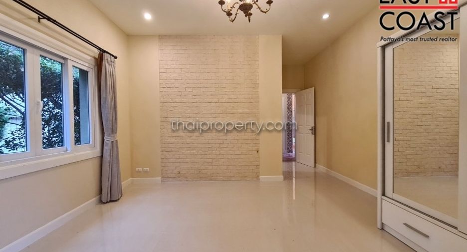 For rent studio house in East Pattaya, Pattaya