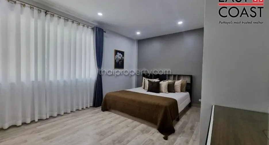 For rent 4 bedrooms house in Bang Lamung, Chonburi