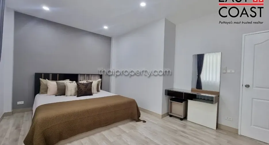 For rent 4 bedrooms house in Bang Lamung, Chonburi