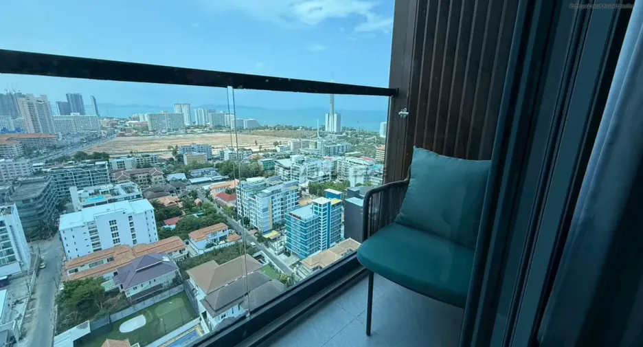 For rent 1 bed condo in Bang Lamung, Chonburi