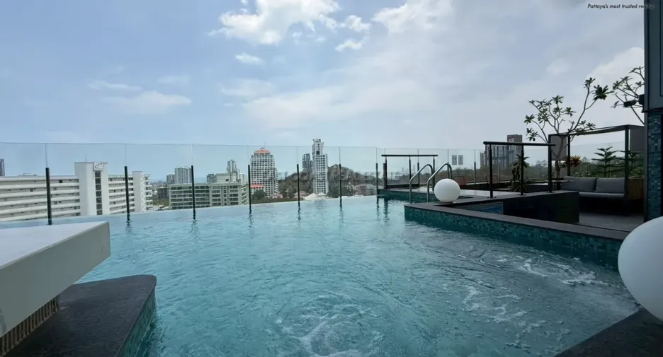 For rent 1 bed condo in Bang Lamung, Chonburi