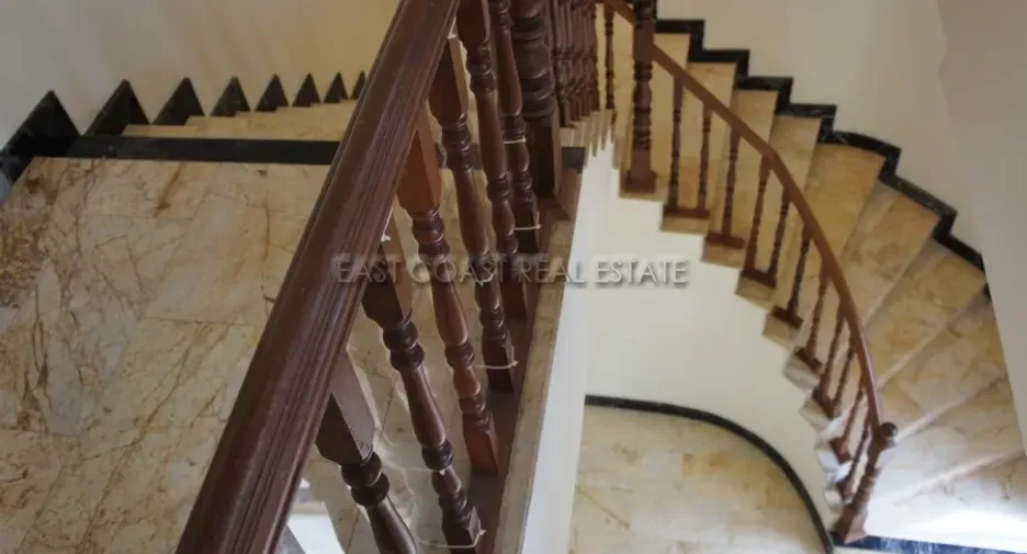 For rent 4 bedrooms house in Bang Lamung, Chonburi