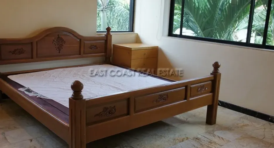 For rent 4 bedrooms house in Bang Lamung, Chonburi