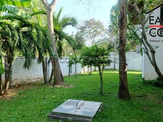 For rent 6 bedrooms house in Bang Lamung, Chonburi