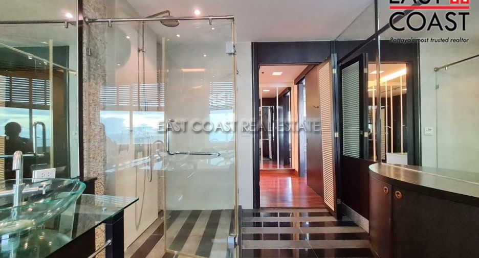 Condo en alquiler de 2 habitaciones en North Pattaya, Pattaya