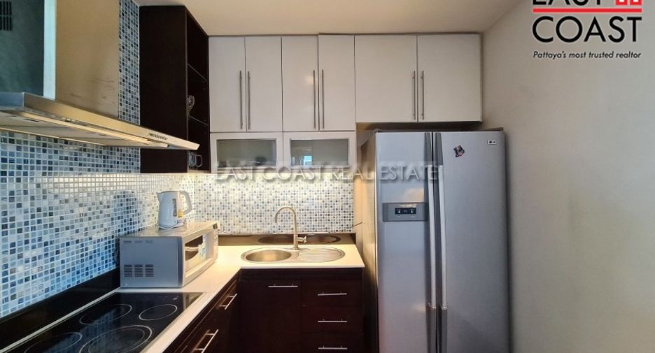 Condo en alquiler de 2 habitaciones en North Pattaya, Pattaya