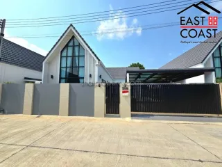 Casa en alquiler de 3 habitaciones en Bang Lamung, Chonburi