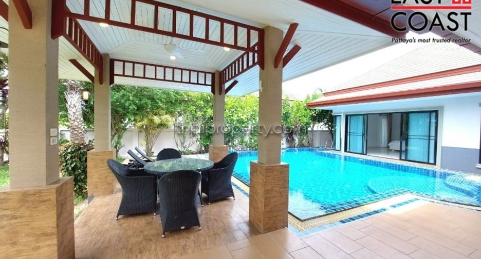 For rent 3 bedrooms house in Huay Yai, Pattaya