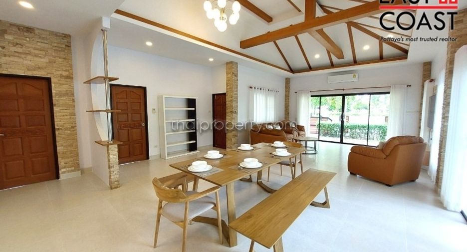 For rent 3 bedrooms house in Huay Yai, Pattaya