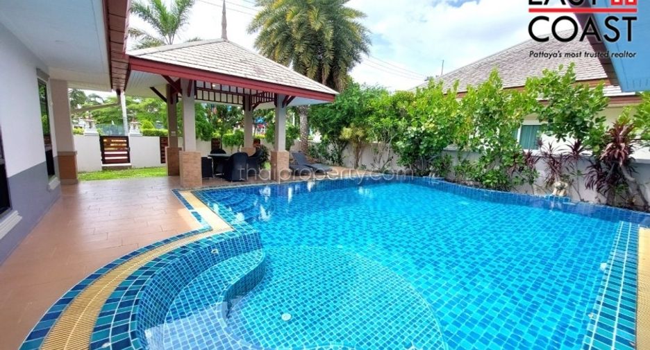 For rent 3 bedrooms house in Huay Yai, Pattaya