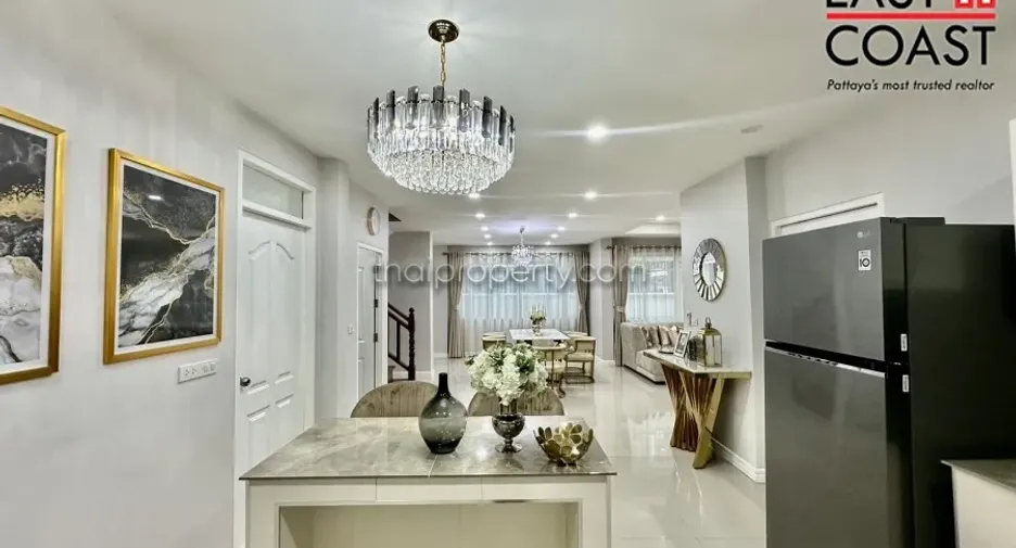 For rent 4 bedrooms house in Bang Lamung, Chonburi