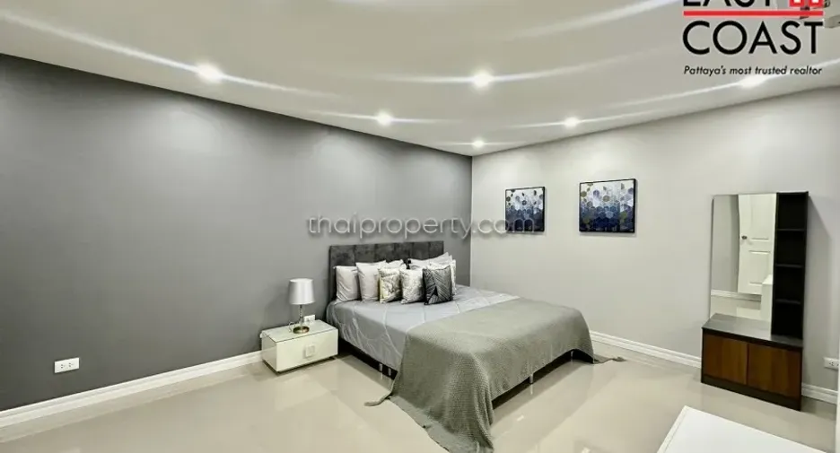 For rent 4 bedrooms house in Bang Lamung, Chonburi