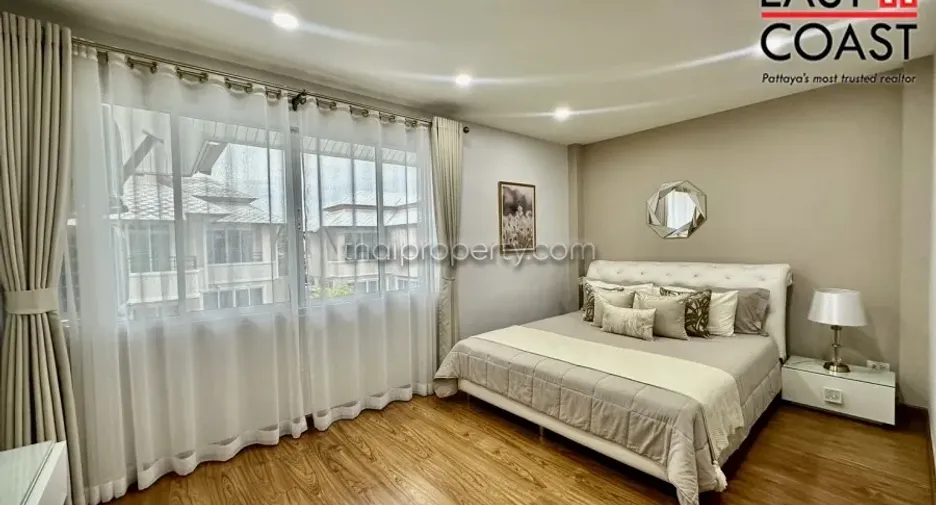 For rent 4 bedrooms house in Bang Lamung, Chonburi