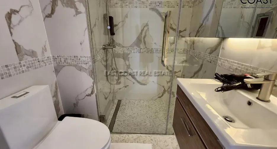 For rent 3 bedrooms condo in Bang Lamung, Chonburi