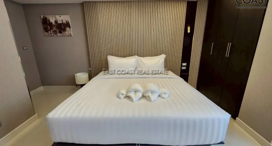 For rent 3 bedrooms condo in Bang Lamung, Chonburi