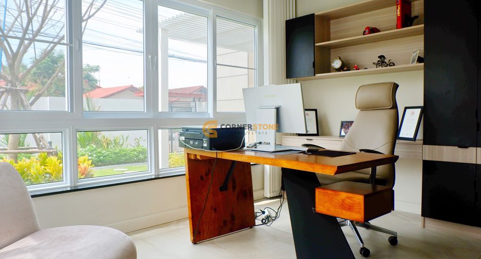 For sale 4 bedrooms house in Bang Lamung, Chonburi