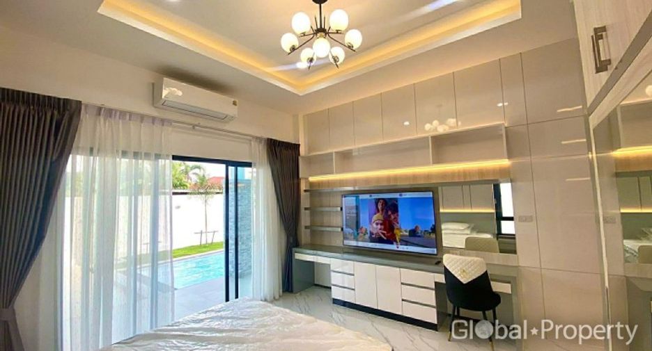 For sale 3 bedrooms house in Huay Yai, Pattaya