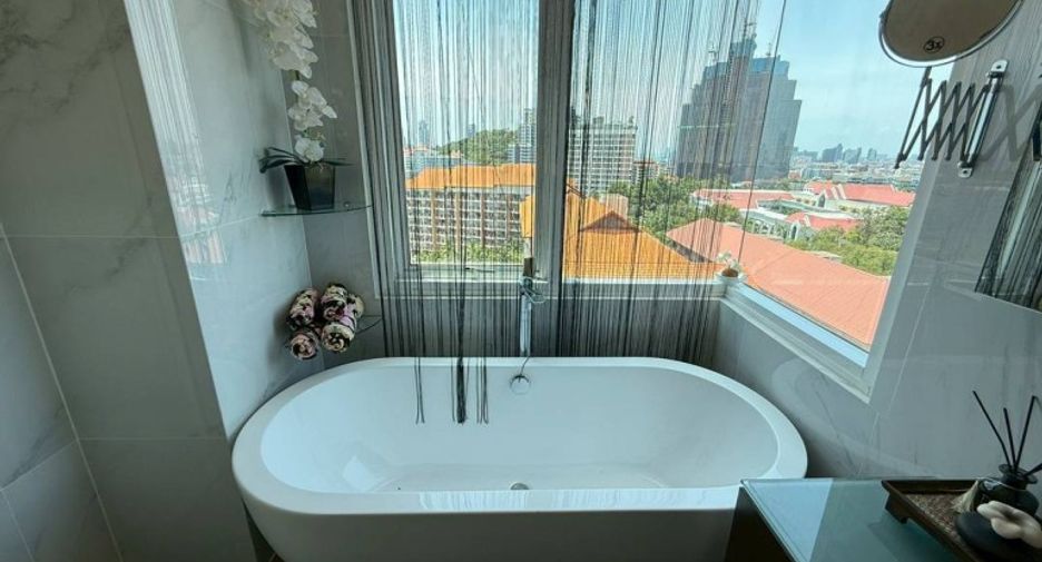 Wohnung zum Kauf mit 2 Zimmer in South Pattaya, Pattaya