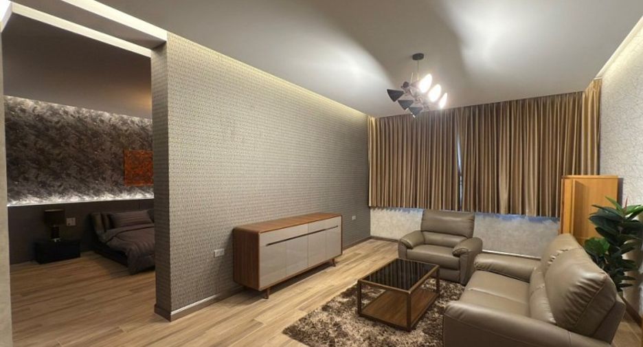 For sale 7 bedrooms house in Pratumnak, Pattaya