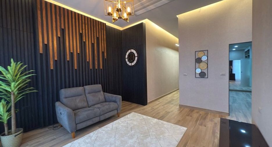 For sale 7 bedrooms house in Pratumnak, Pattaya