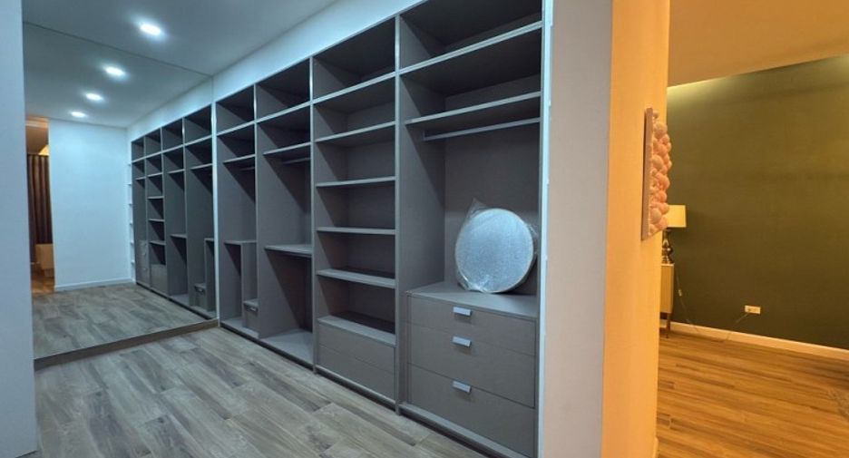 For sale 7 bedrooms house in Pratumnak, Pattaya
