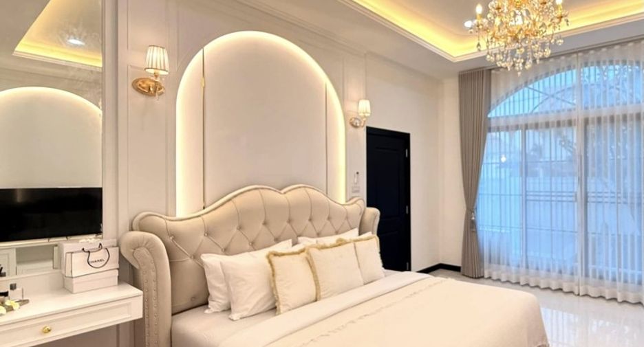 Haus zum Kauf mit 4 Zimmer in East Pattaya, Pattaya