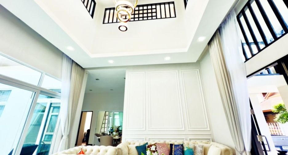 For sale 3 bedrooms house in East Pattaya, Pattaya