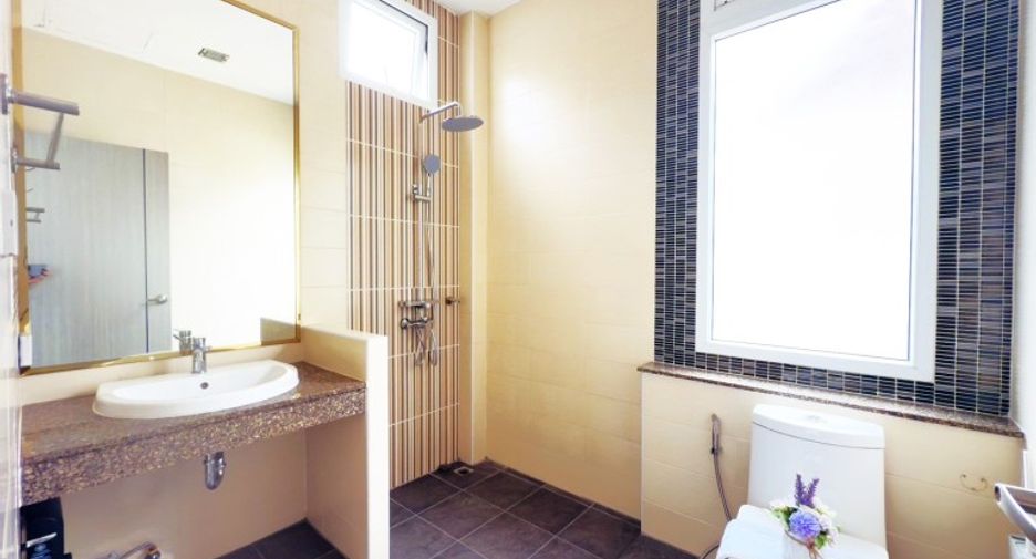 For sale 3 bedrooms house in East Pattaya, Pattaya