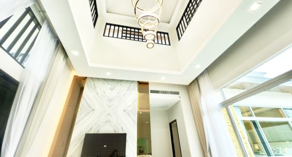For sale 3 bedrooms house in East Pattaya, Pattaya