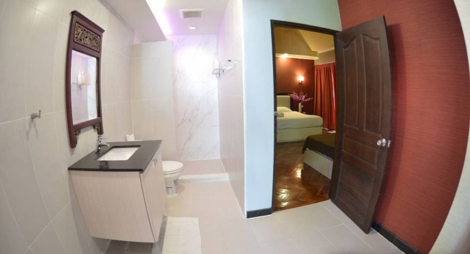 For sale 23 bedrooms house in Pratumnak, Pattaya