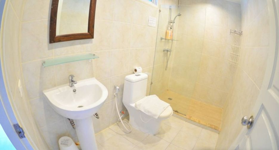 For sale 23 bedrooms house in Pratumnak, Pattaya