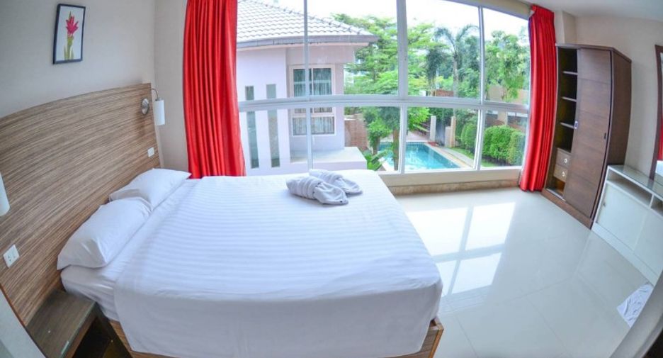 For sale 23 bedrooms house in Pratumnak, Pattaya