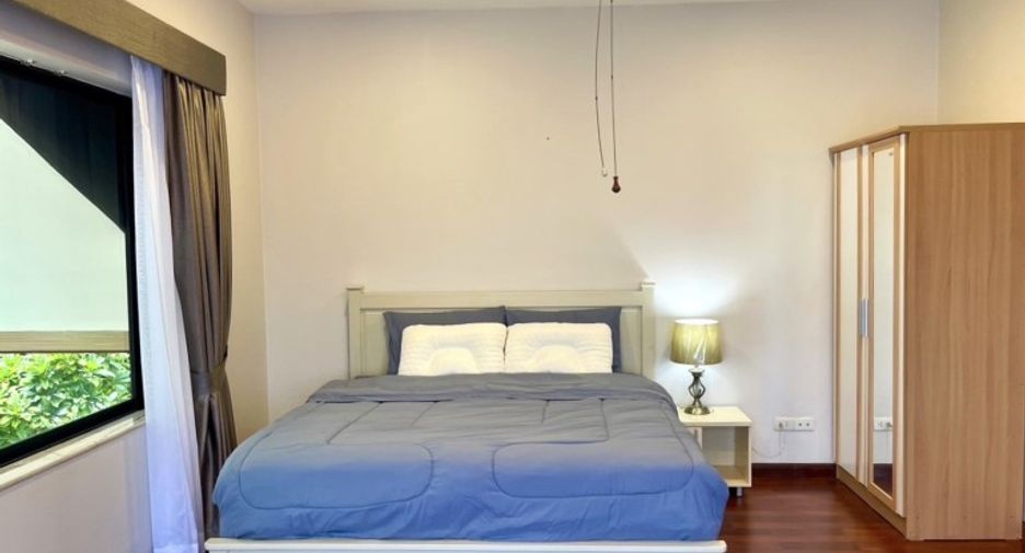 For sale 5 bedrooms house in East Pattaya, Pattaya