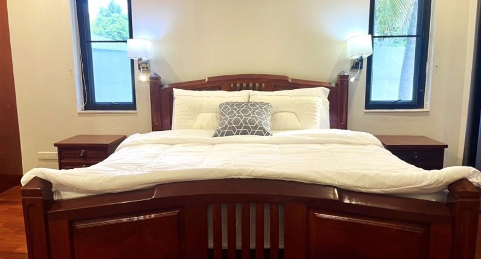 For sale 5 bedrooms house in East Pattaya, Pattaya
