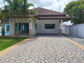 For sale 3 ベッドルーム house in Bang Lamung, Chonburi