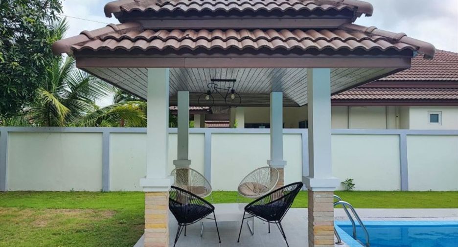 For sale 3 bedrooms house in Huay Yai, Pattaya