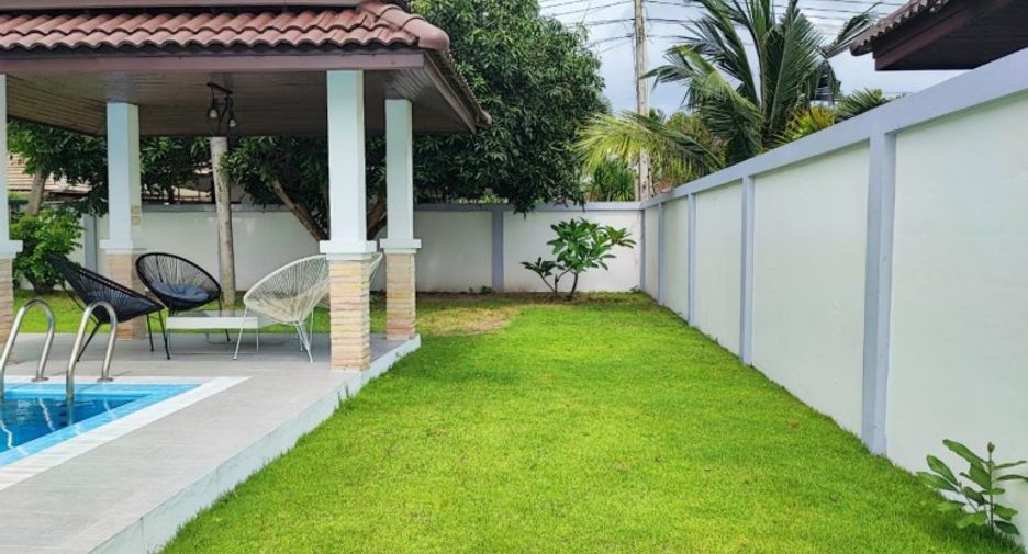 For sale 3 bedrooms house in Huay Yai, Pattaya