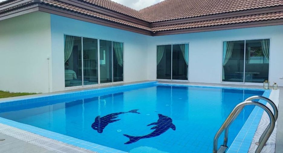 For sale 3 bedrooms house in Huay Yai, Pattaya
