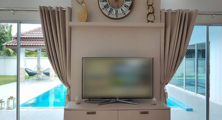 For sale 3 bedrooms house in Huay Yai, Pattaya
